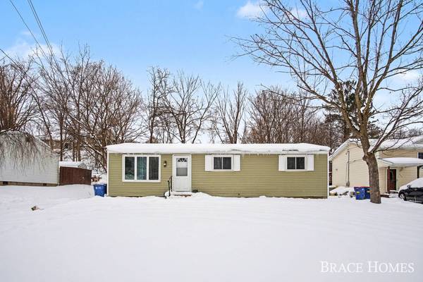 1935 Ball NE Avenue, Grand Rapids, MI 49505