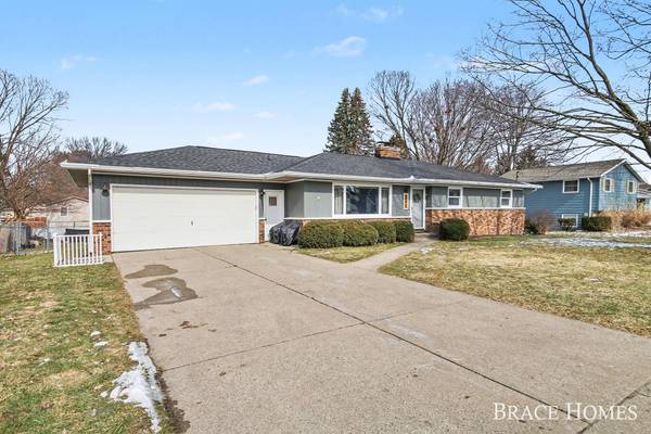 547 72nd SE Street, Grand Rapids, MI 49548