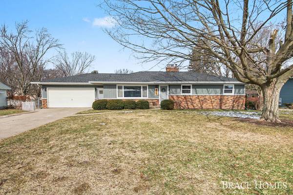 547 72nd SE Street, Grand Rapids, MI 49548