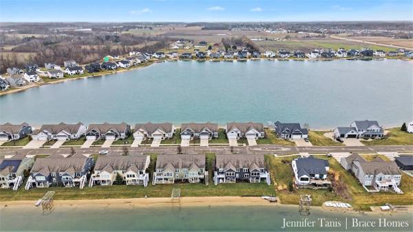 11456 Wake Drive, Allendale, MI 49401