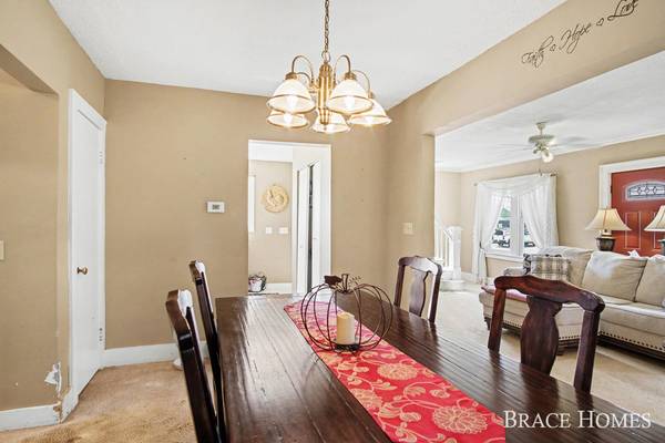 3618 Horton SE Avenue, Grand Rapids, MI 49548