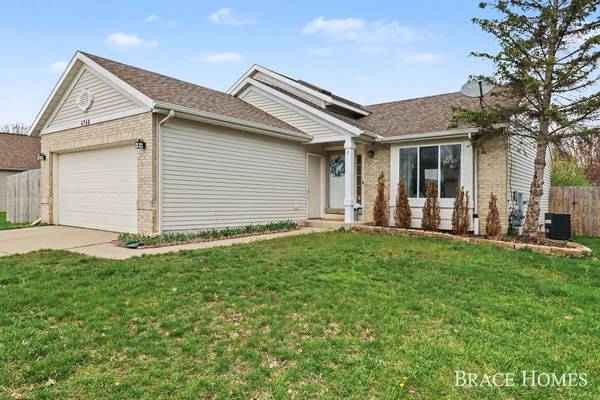 4748 Meadow Lake SE Drive, Grand Rapids, MI 49512
