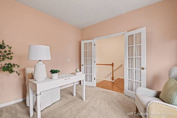 3550 Mill Point SE Drive, Grand Rapids, MI 49512