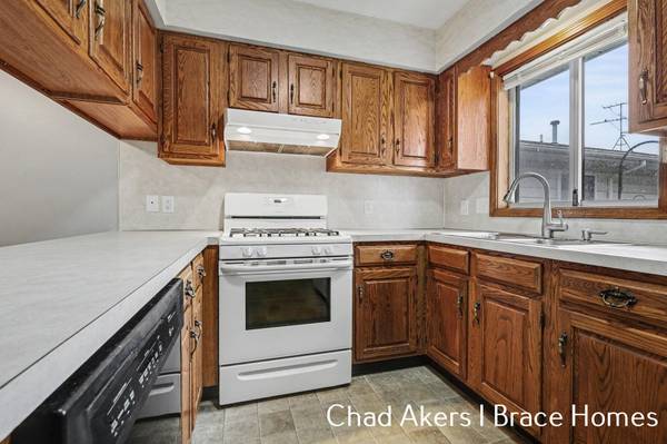 5912 Leisure South SE Drive, Grand Rapids, MI 49548