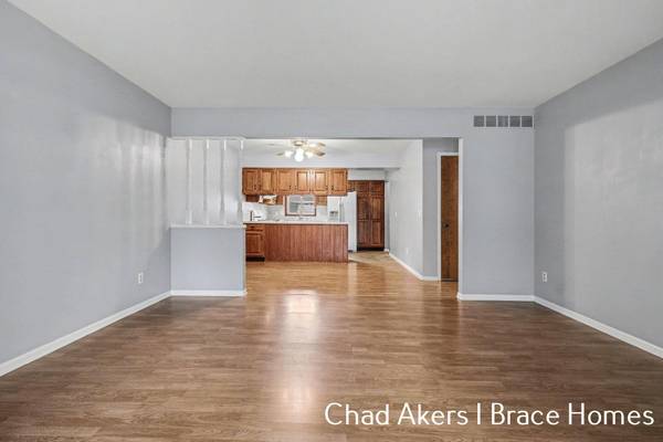 5912 Leisure South SE Drive, Grand Rapids, MI 49548