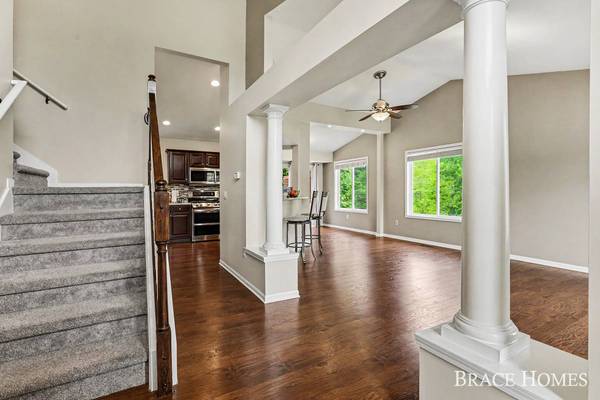 5453 Hartfield SE Court, Ada, MI 49301