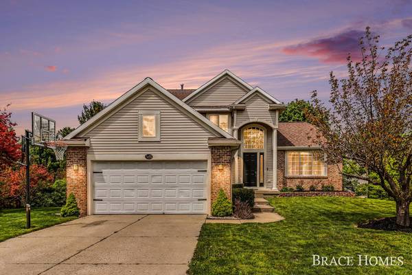 5453 Hartfield SE Court, Ada, MI 49301