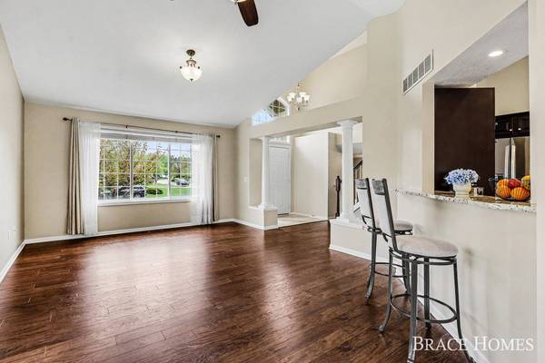 5453 Hartfield SE Court, Ada, MI 49301
