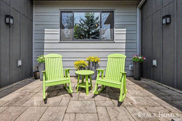 6234 Hall SE Street, Grand Rapids, MI 49546