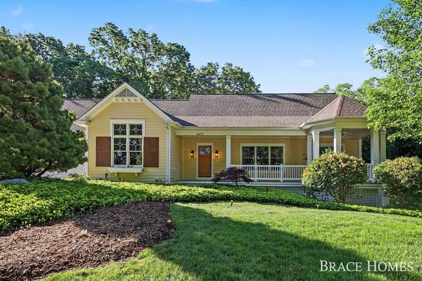 4470 Oak Arbor NE Drive #7, Grand Rapids, MI 49525