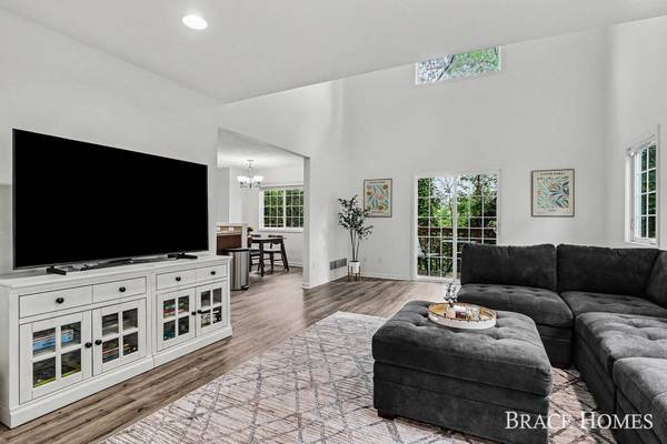 3079 Ledgestone NE Place, Grand Rapids, MI 49525