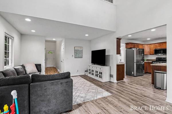 3079 Ledgestone NE Place, Grand Rapids, MI 49525