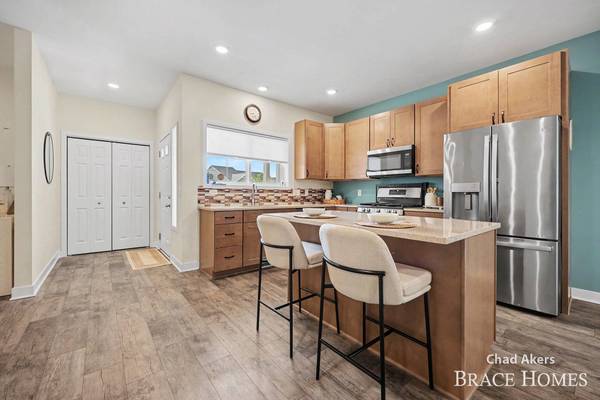 237 Hazelnut Drive, Coopersville, MI 49404