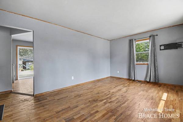5409 Madison SE Avenue, Grand Rapids, MI 49548