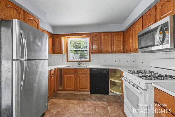 5409 Madison SE Avenue, Grand Rapids, MI 49548