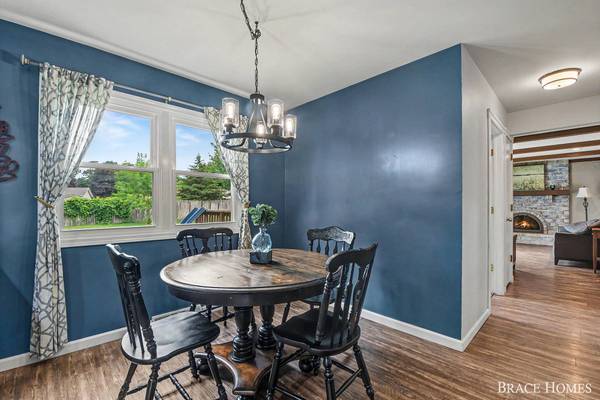 3041 Rapidfall NE Court, Belmont, MI 49306