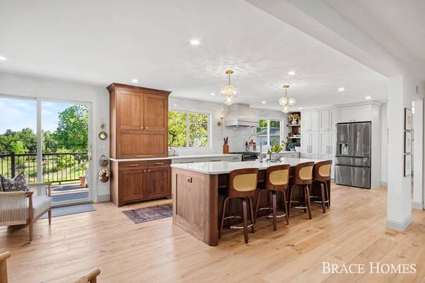 5685 11 Mile NE Road #A, Rockford, MI 49341