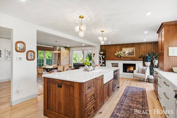 5685 11 Mile NE Road #A, Rockford, MI 49341