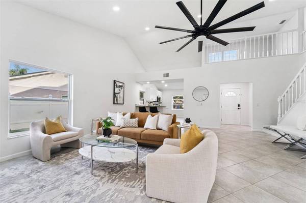 12306 HUCKLEBERRY CT, Riverview, FL 33569