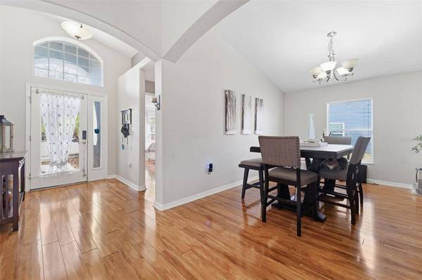 2853 TRINITY COTTAGE DR, Land O Lakes, FL 34638