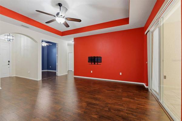 8724 PRESTON WOODS CT, Land O Lakes, FL 34638