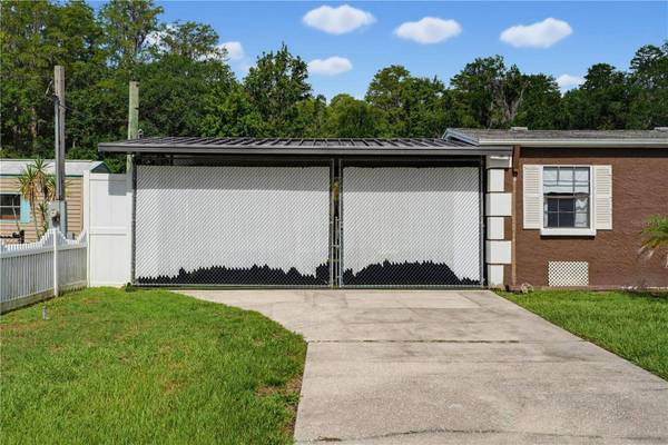 7421 HENRY DR, Land O Lakes, FL 34638