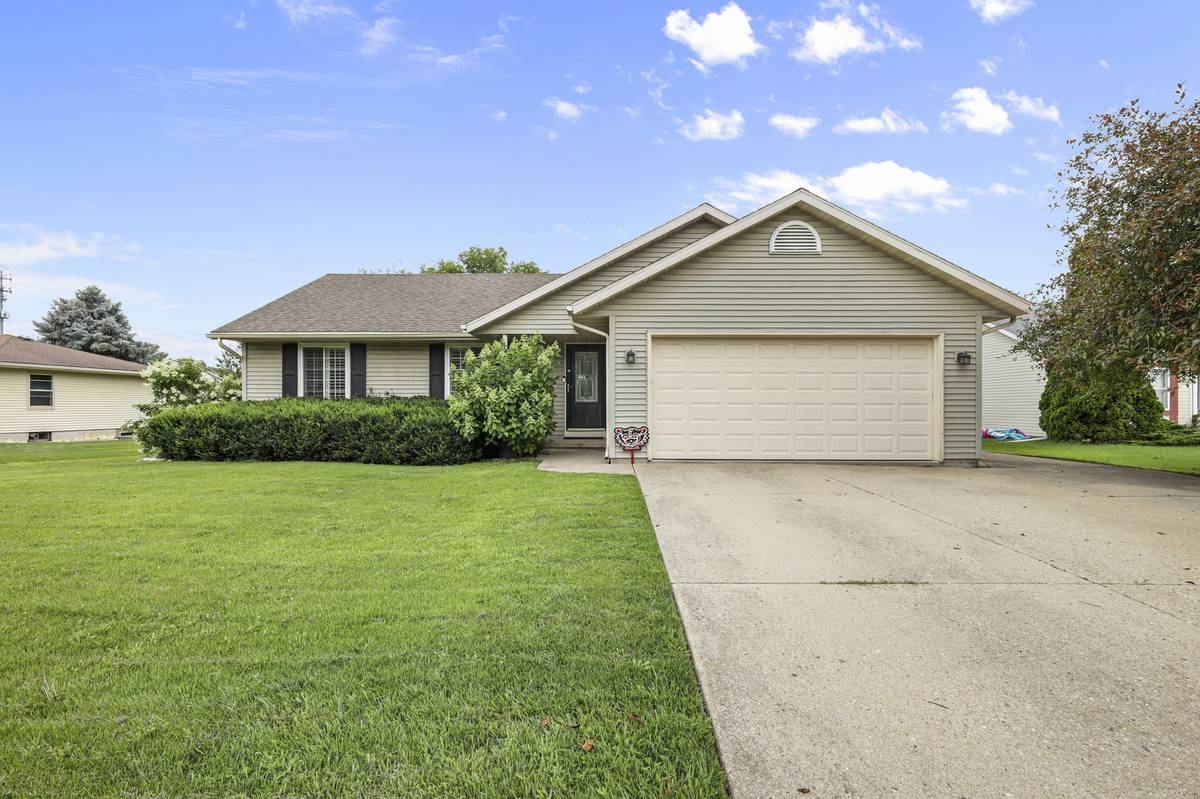 Stoughton, WI 53589-4800,408 Kings Lynn Rd