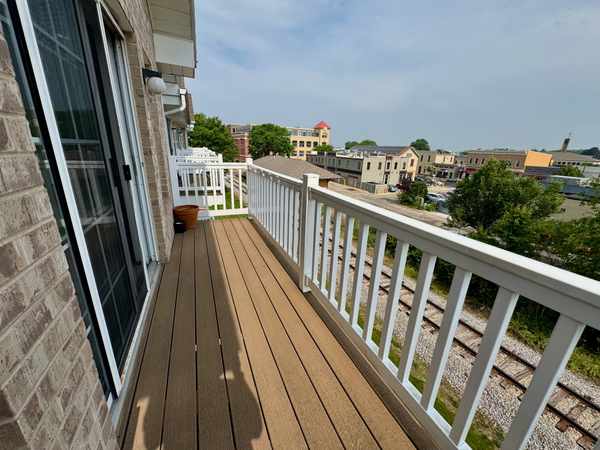 Middleton, WI 53562-3186,1805 Parmenter St #306