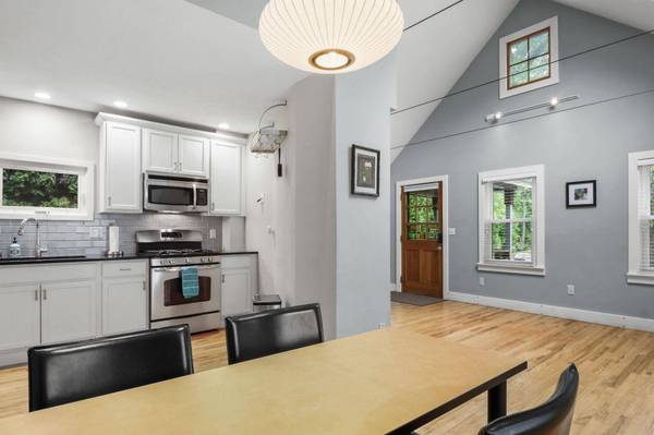 5535 Lake Mendota Drive, Madison, WI 53705
