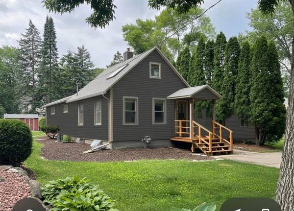 5535 Lake Mendota Drive, Madison, WI 53705