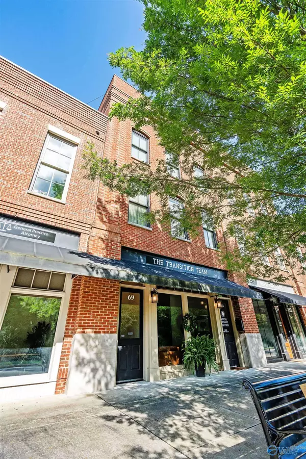 69 Town Center Drive, Huntsville, AL 35806