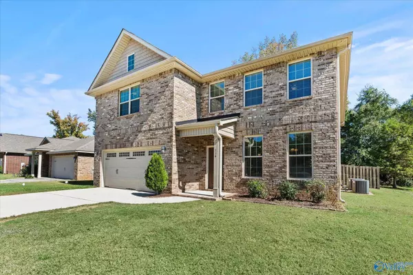 114 Summer Pointe Lane, Madison, AL 35757