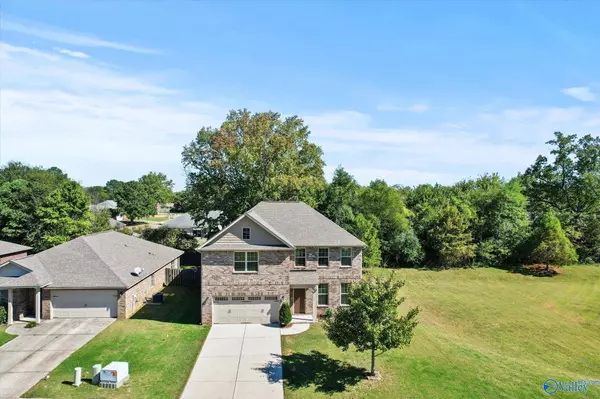 114 Summer Pointe Lane, Madison, AL 35757