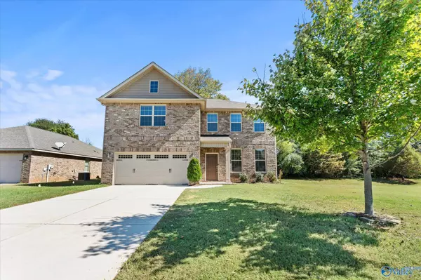 114 Summer Pointe Lane, Madison, AL 35757