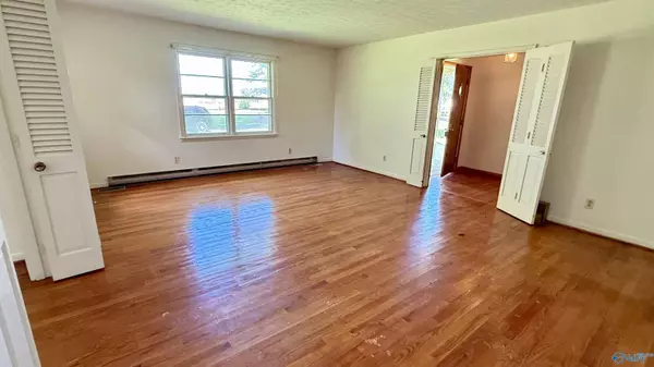 6167 Wall Triana Hwy, Madison, AL 35757