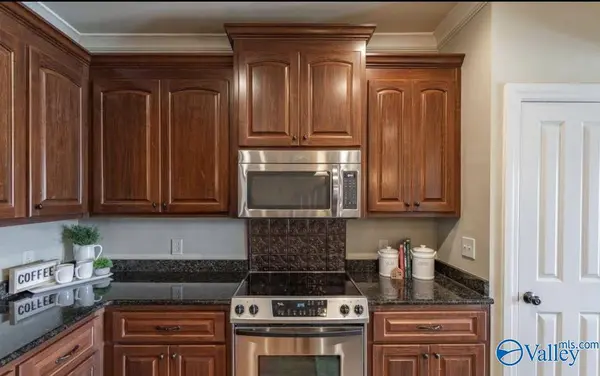 445 Providence Main Street #407, Huntsville, AL 35806