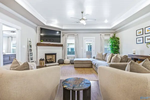 436 Tillane Park Circle SW, Huntsville, AL 35824