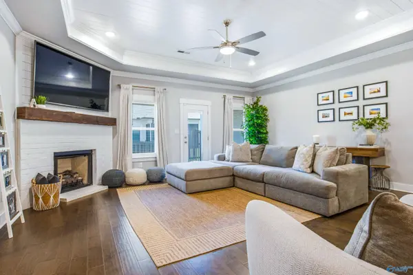 436 Tillane Park Circle SW, Huntsville, AL 35824