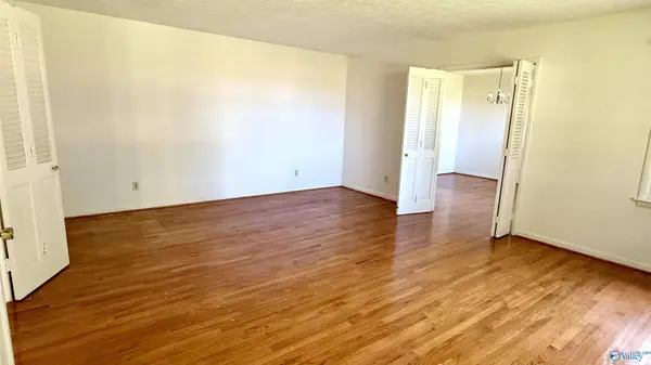 6167 Wall Triana Hwy, Madison, AL 35757