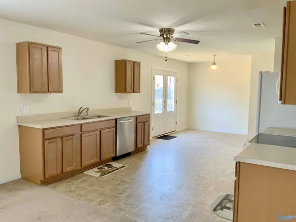 105 Bayside Lane, Toney, AL 35773
