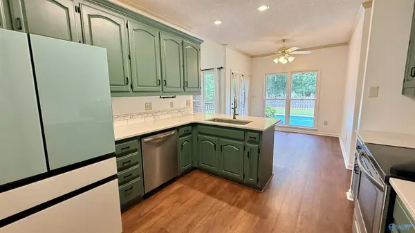 113 Nobleton Lane NW, Huntsville, AL 35806