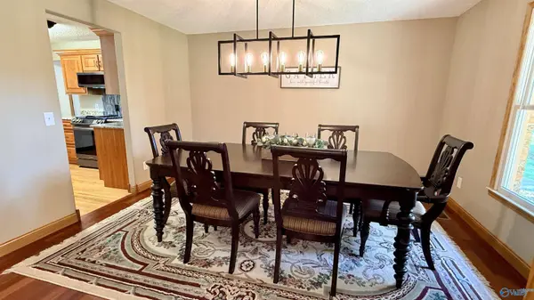 8516 Moores Mill Road, Meridianville, AL 35759