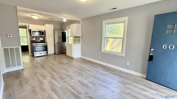609 10th Street NW, Huntsville, AL 35805