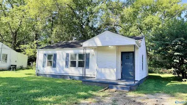 609 10th Street NW, Huntsville, AL 35805