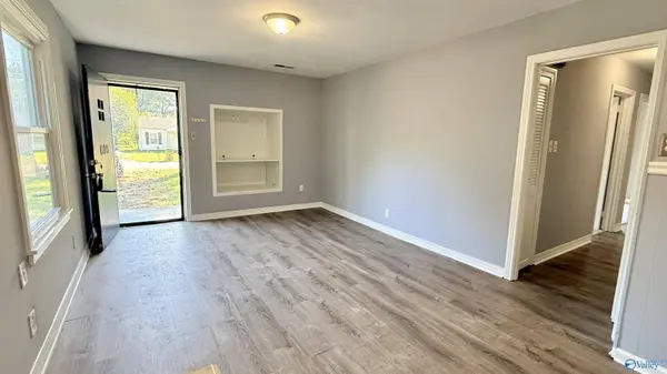 609 10th Street NW, Huntsville, AL 35805