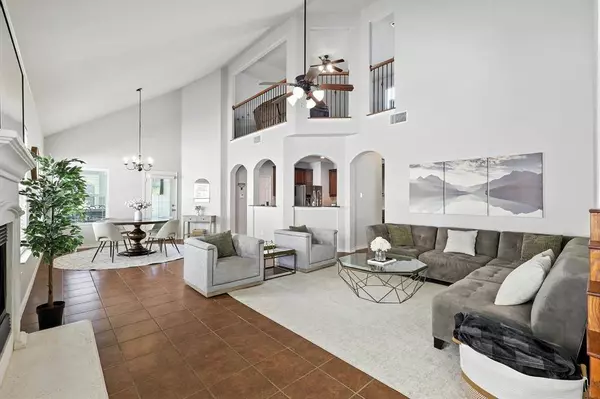 1624 Sea Pines Drive, Savannah, TX 76227