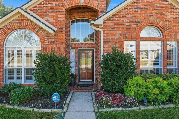 1132 Emily Lane, Carrollton, TX 75010