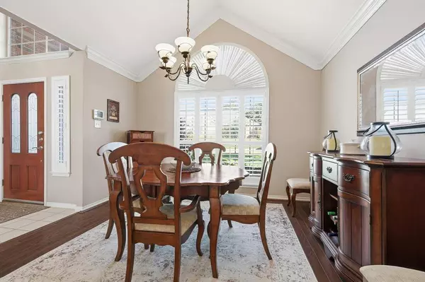 1132 Emily Lane, Carrollton, TX 75010