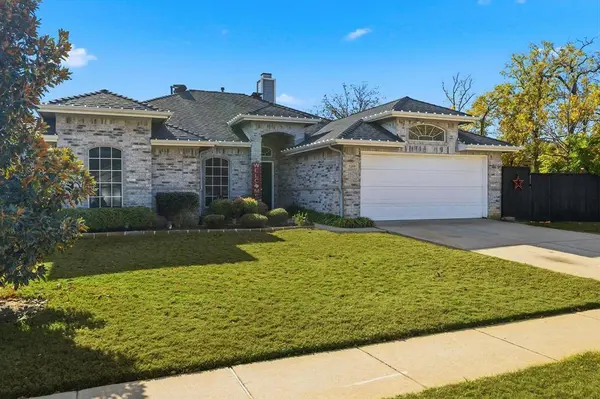 3200 Peakview Drive, Corinth, TX 76210