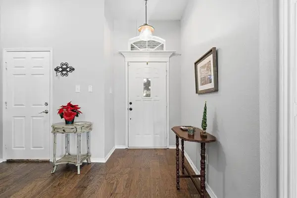 3200 Peakview Drive, Corinth, TX 76210